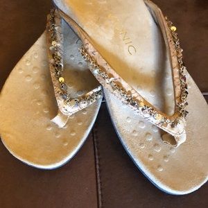 Vionic cork jeweled flip flops slip on sandals tan sz 8